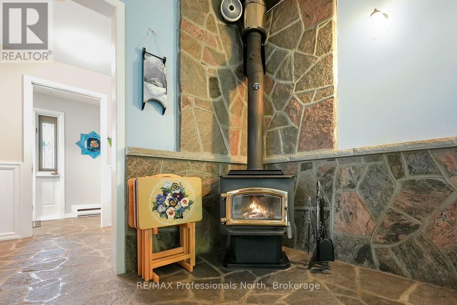 14609 HIGHWAY 118 - Image 20