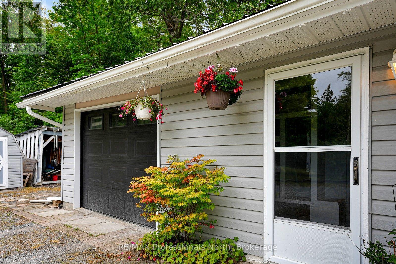 14609 HIGHWAY 118 - Image 36