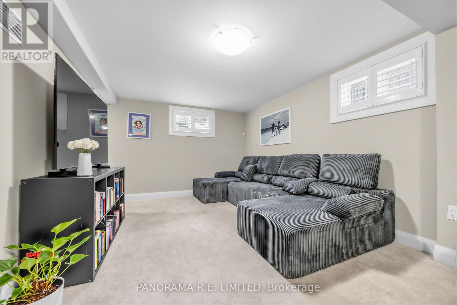 14 AGAR CRESCENT - 20