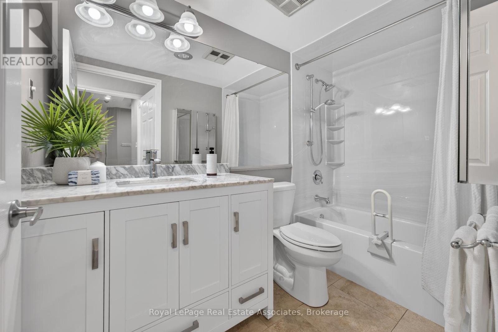 #221 1001 CEDARGLEN GATE - 14