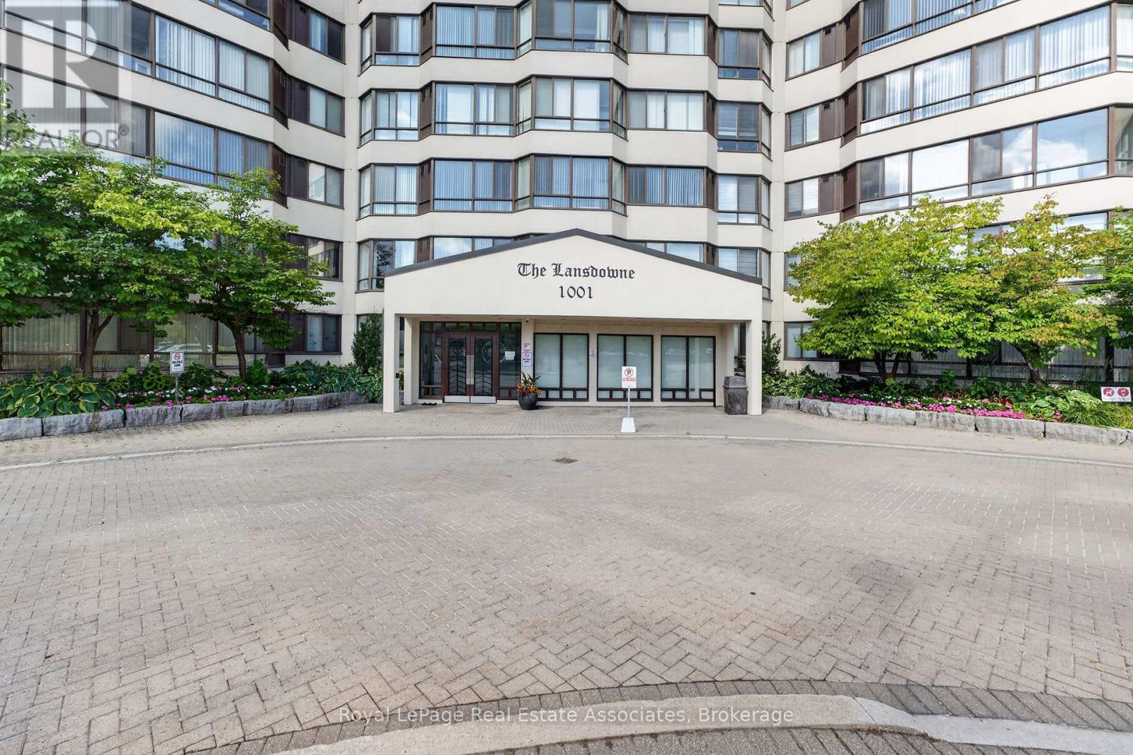 #221 1001 CEDARGLEN GATE - Image 27
