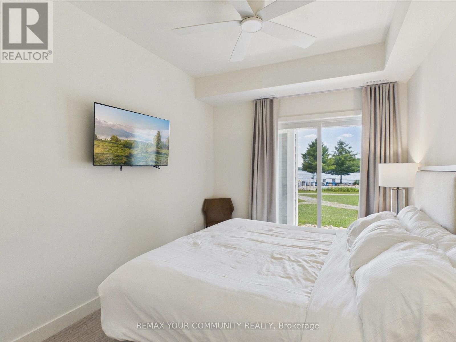 #BHV-B-105 1869 MUSKOKA ROAD 118 W - 15