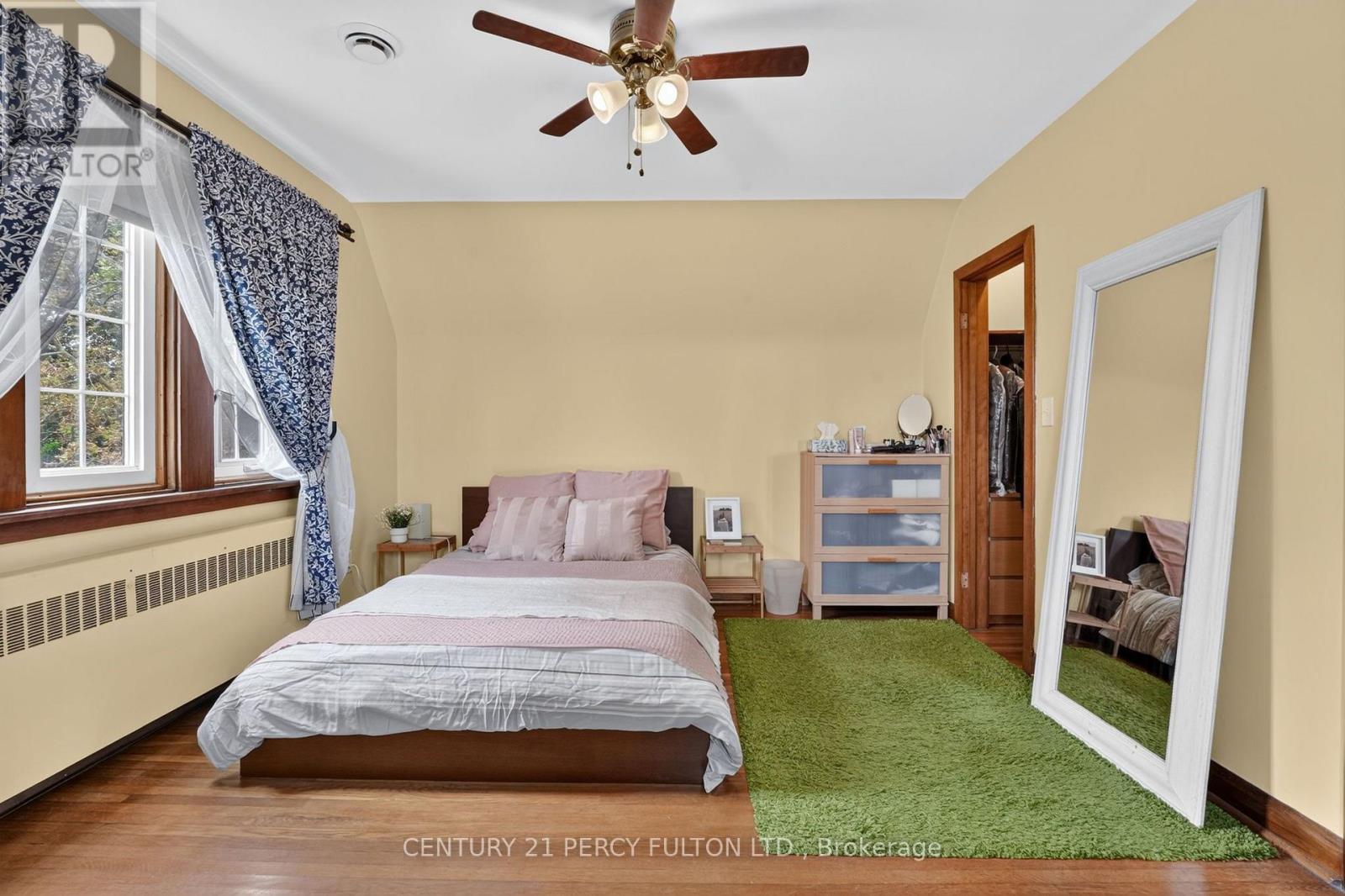 6040 LATSHAW STREET - 21