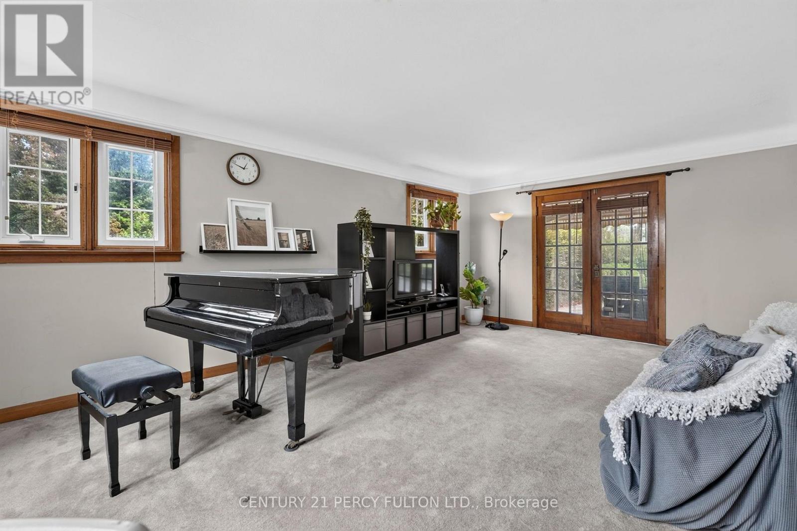 6040 LATSHAW STREET - Image 6