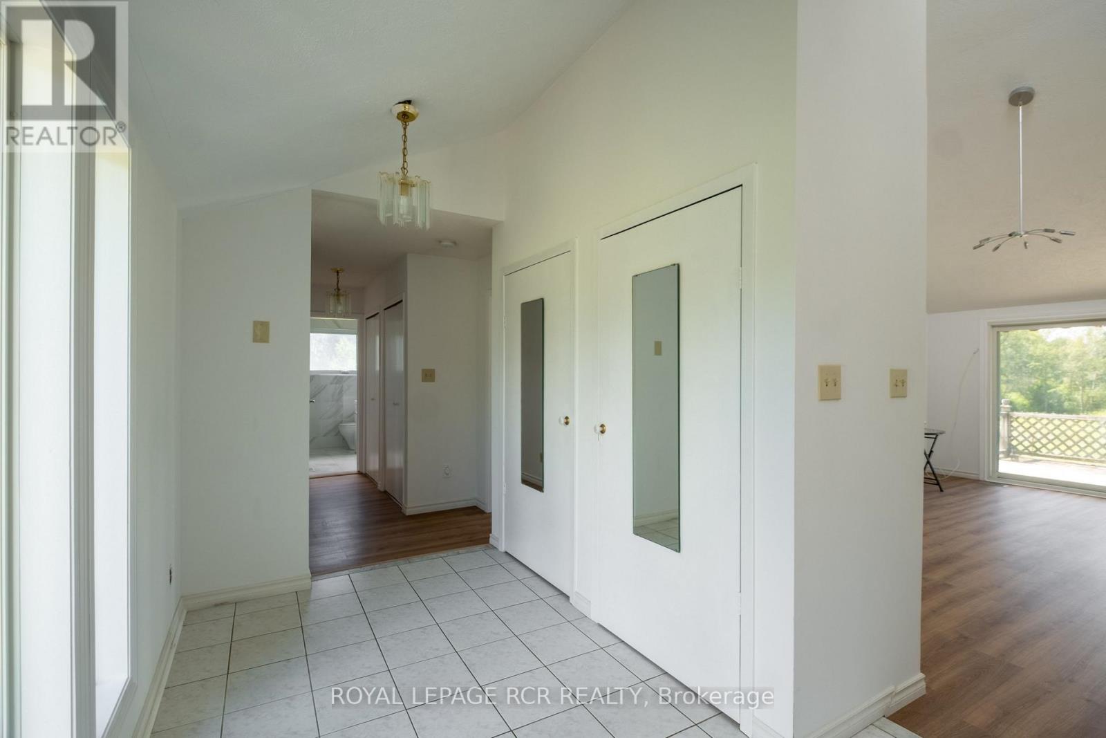6066 4TH LINE - Image 23