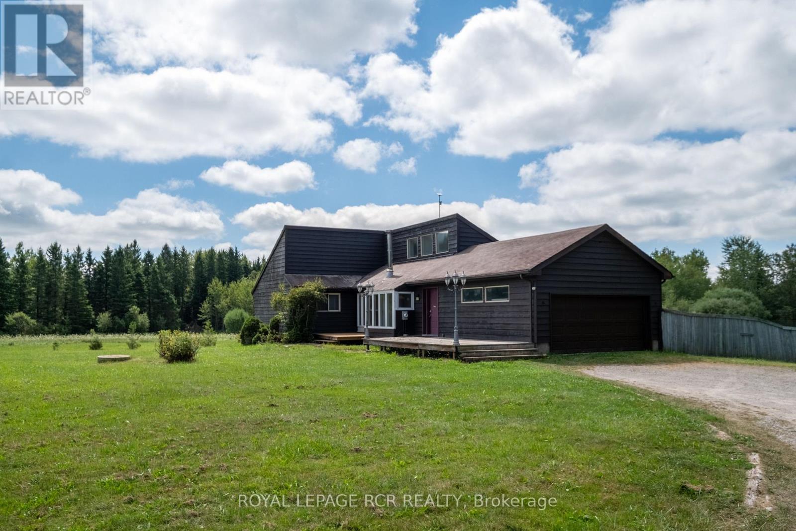 6066 4TH LINE - Image 16