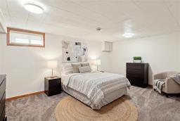 796 Jefferson Avenue, Winnipeg, MB R2V0P9 Photo 20