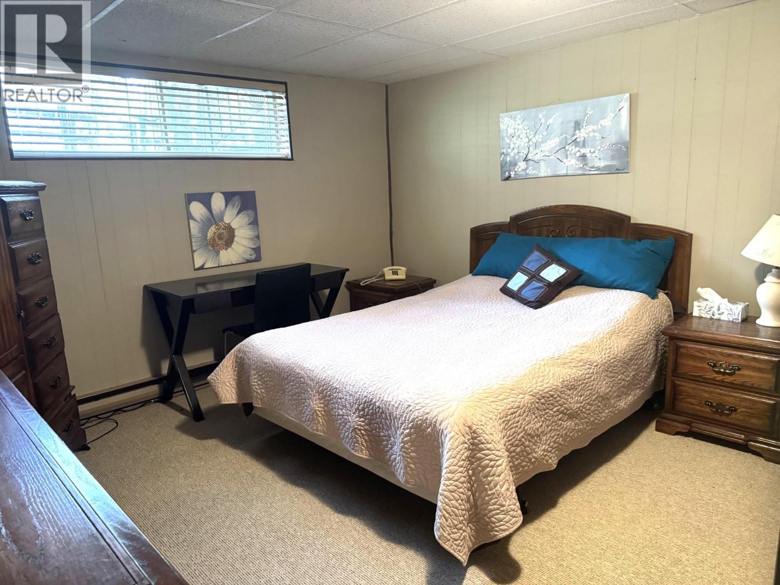 380 Ivy Road - Image 30