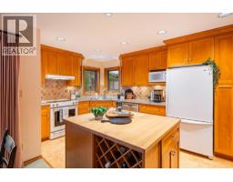 3205 Arbutus Drive, Whistler, BC V8E0B8 Photo 8
