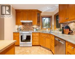 3205 Arbutus Drive, Whistler, BC V8E0B8 Photo 9