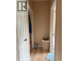 Kitchen - 229 S Avenue N, Saskatoon, SK S7L2Z7 Photo 20