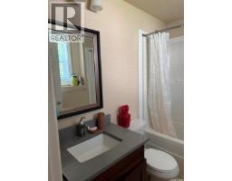 229 S Avenue N, Saskatoon, SK S7L2Z7 Photo 23