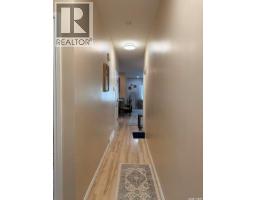 4pc Bathroom - 229 S Avenue N, Saskatoon, SK S7L2Z7 Photo 8