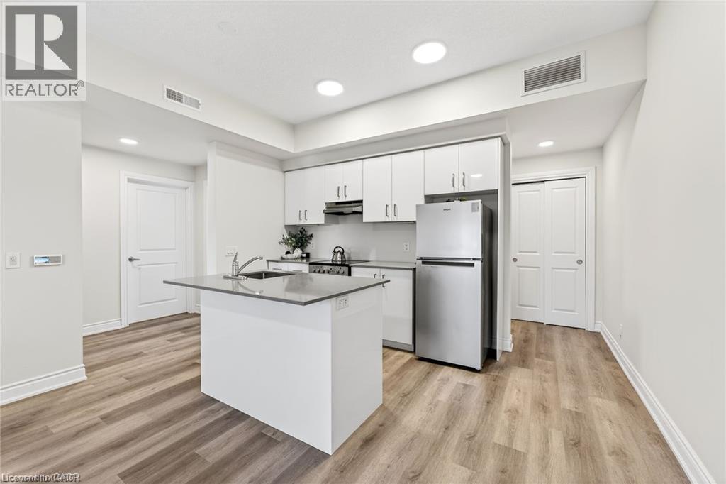 #303 259 KING Street E - 7