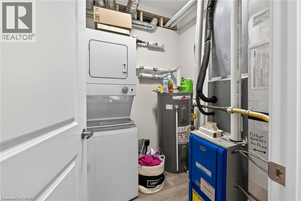 #303 259 KING Street E - 31