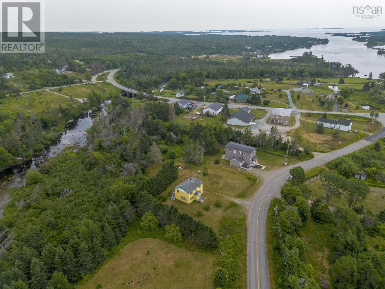 Property 29 of 48 of 42 Moser River North Road