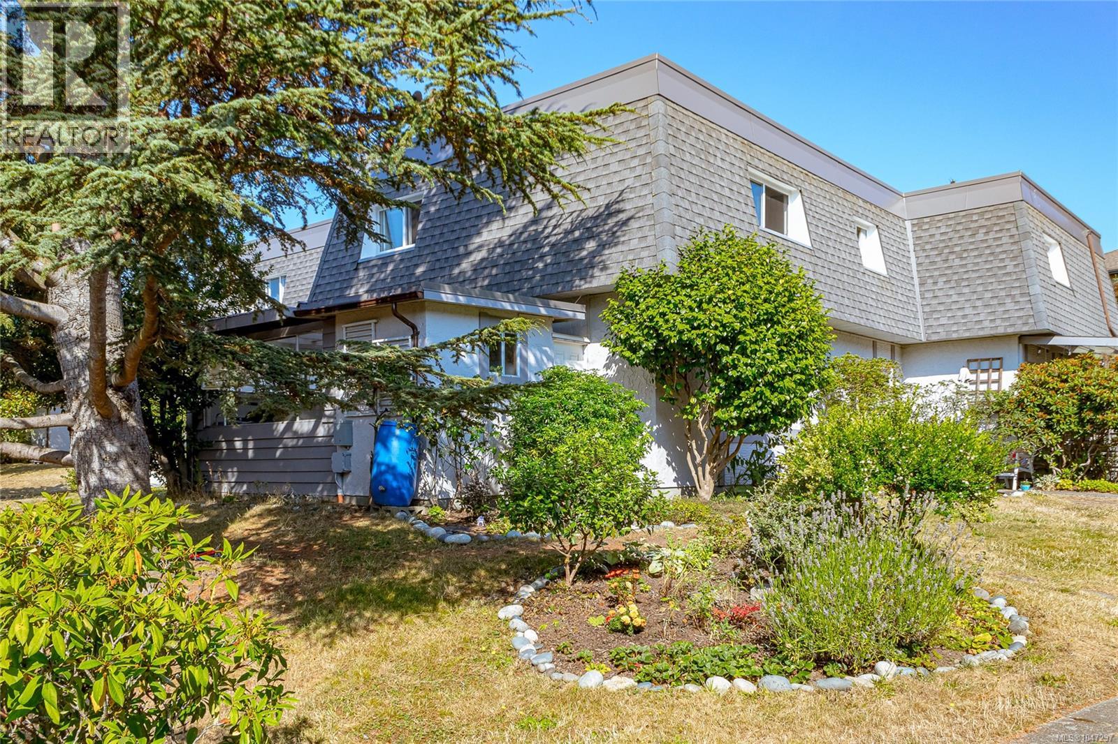 946 Market St - Image 37