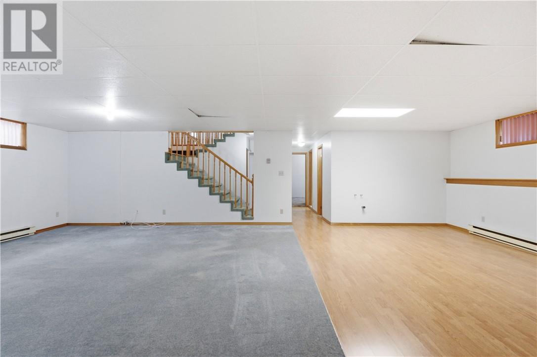 1803 Pierre Street - Image 27