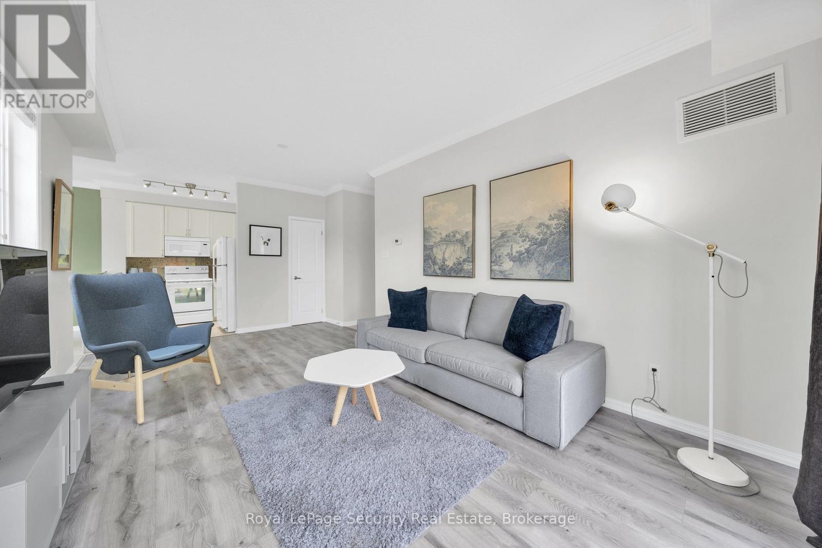 #101 52 HARVEY JOHNSTON WAY - 10