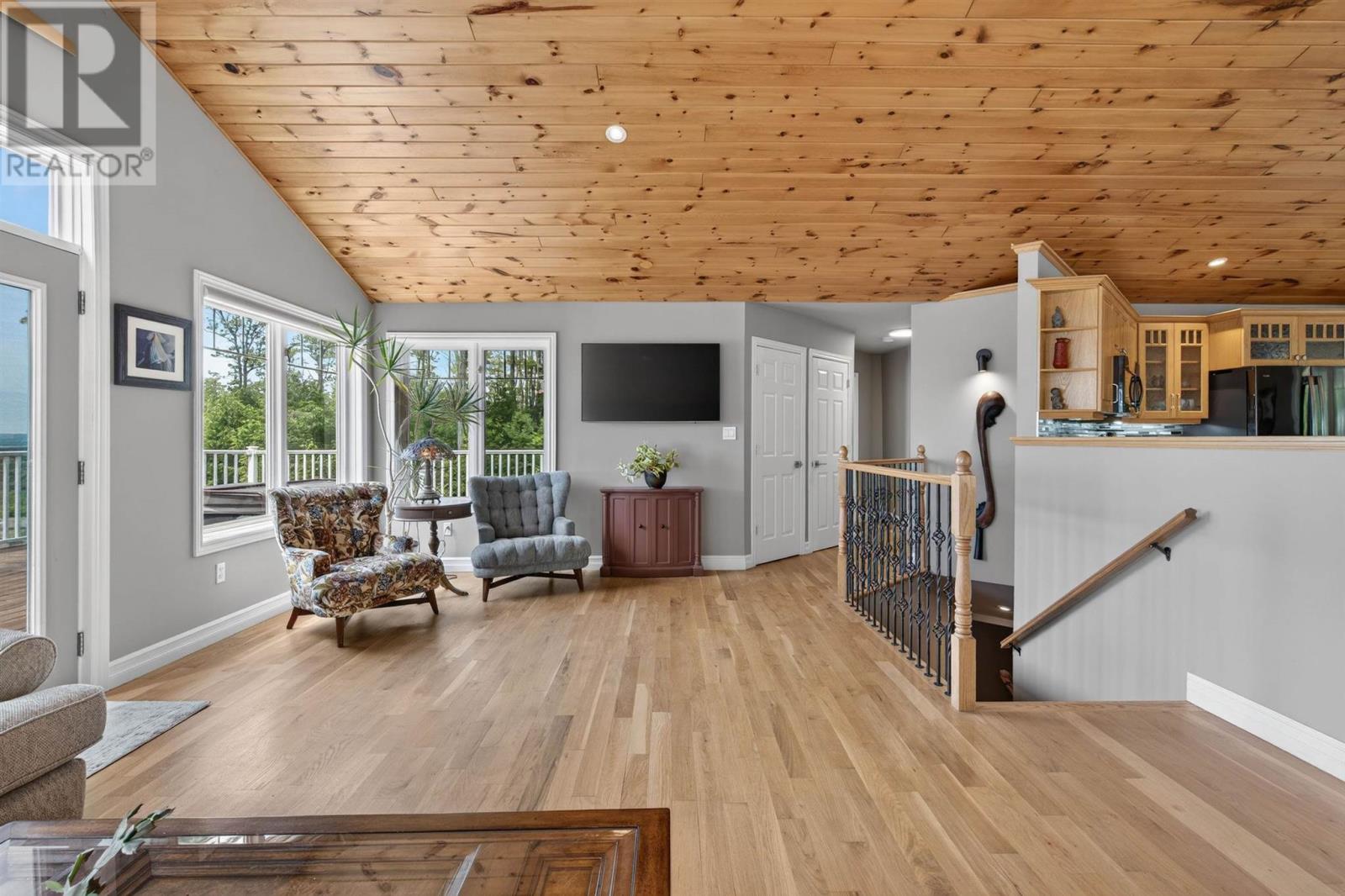 432 Government RD - Image 15
