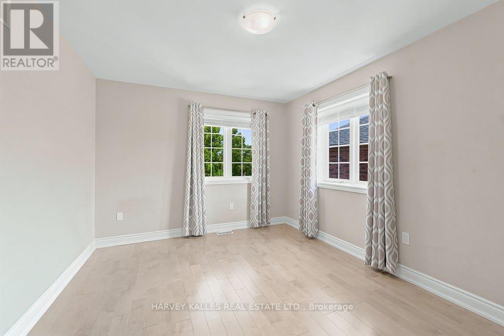 2033 REDSTONE CRESCENT - Image 21
