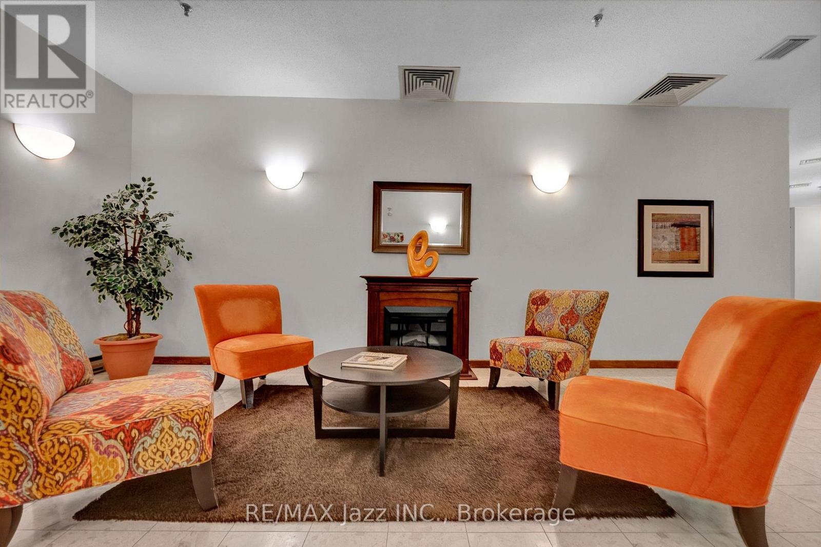 #608 80 ATHOL STREET E - Image 33