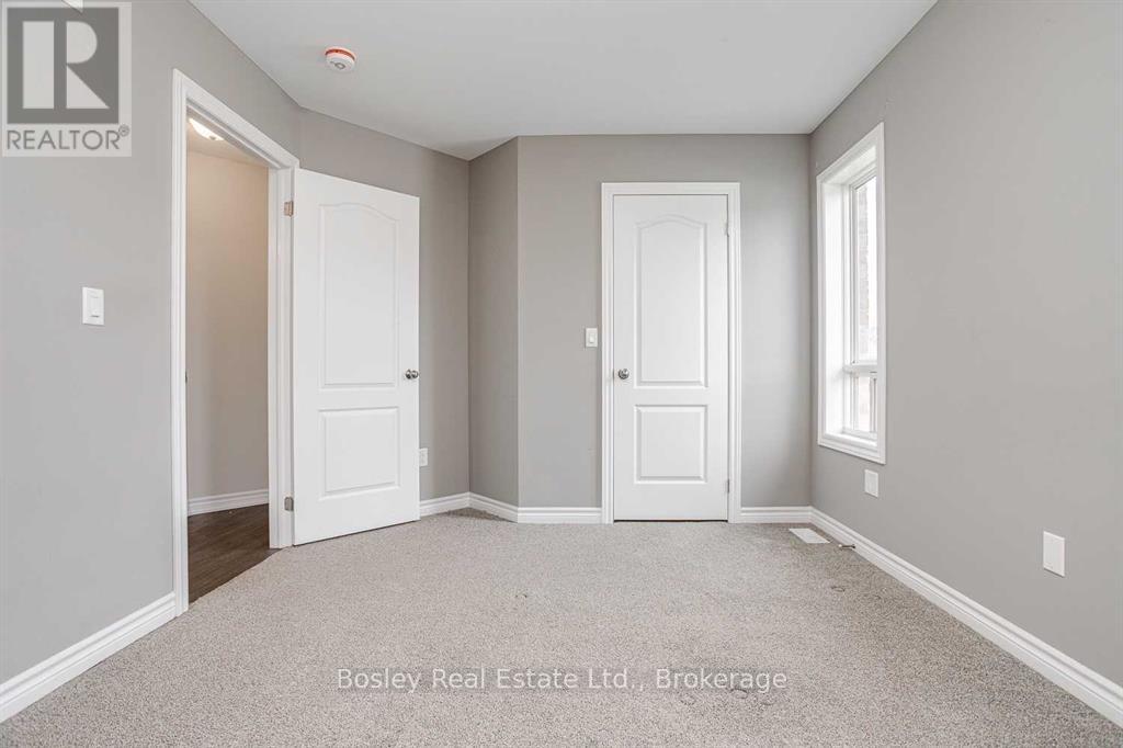 21 TOLMAN STREET - Image 18
