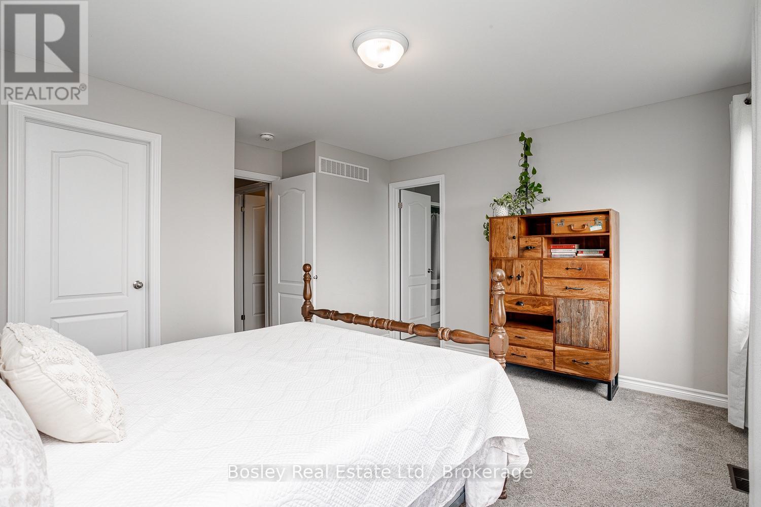 15 TOLMAN STREET - Image 31