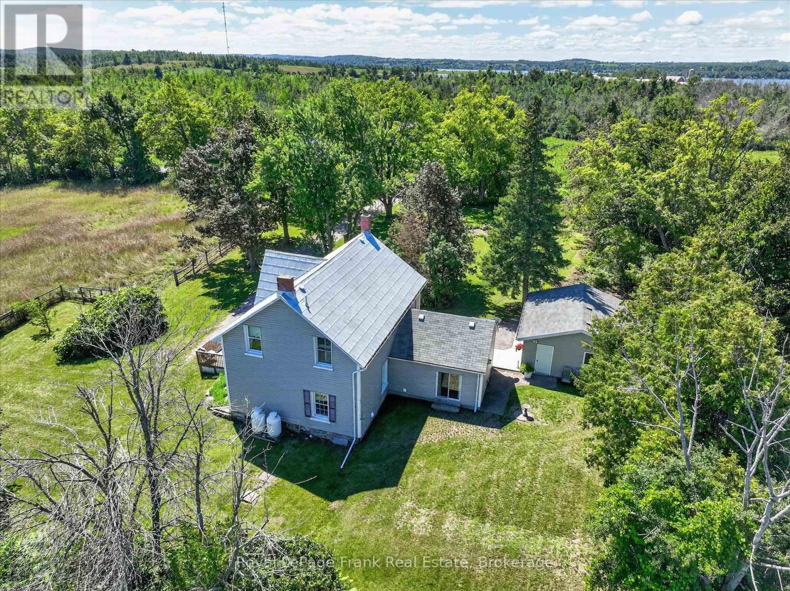 1375 HOLDEN ROAD - 46
