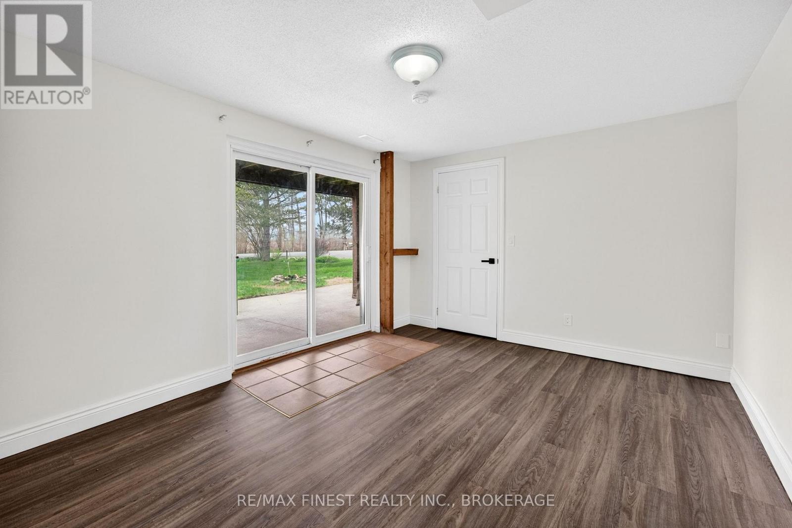 8 SUNRISE COURT - Image 13