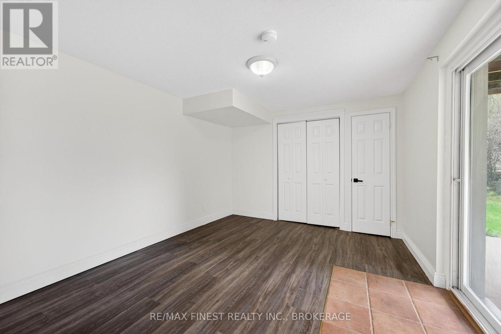 8 SUNRISE COURT - Image 24