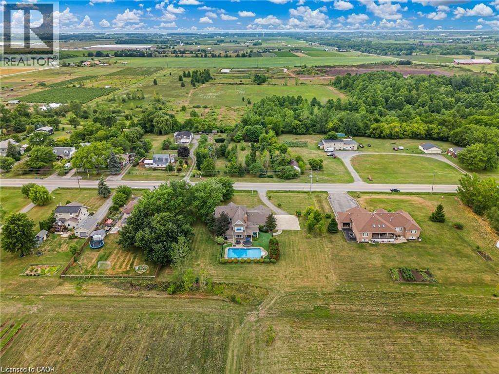915 QUEENSTON Road - Image 46