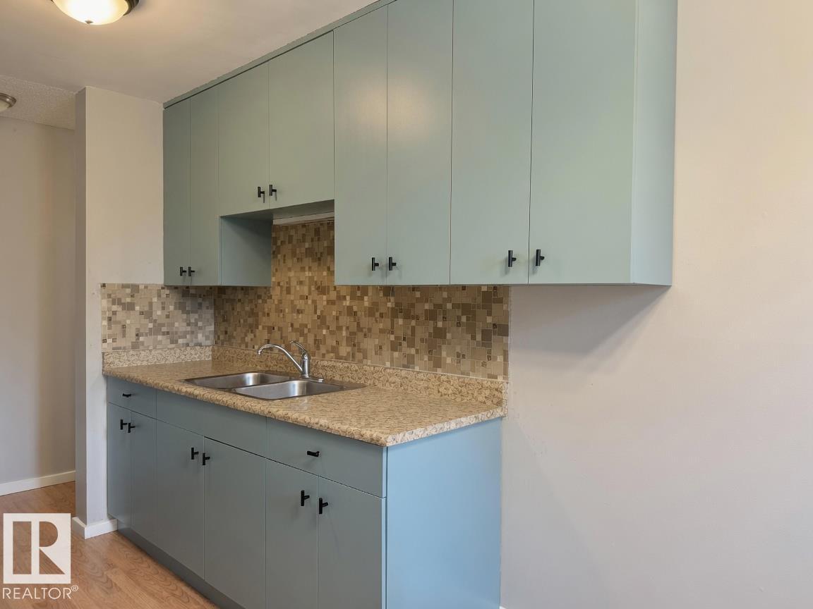 #31 11255 31 Av NW photo 4 — MLS® E4502615