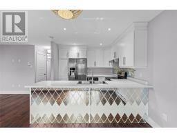 47 Great Southern Drive thumbnail 10