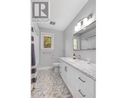 311 Pennywell Road thumbnail 20