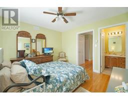 1 Sarasota Court thumbnail 10
