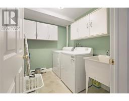 1 Sarasota Court thumbnail 17