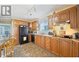1 Sarasota Court thumbnail 3