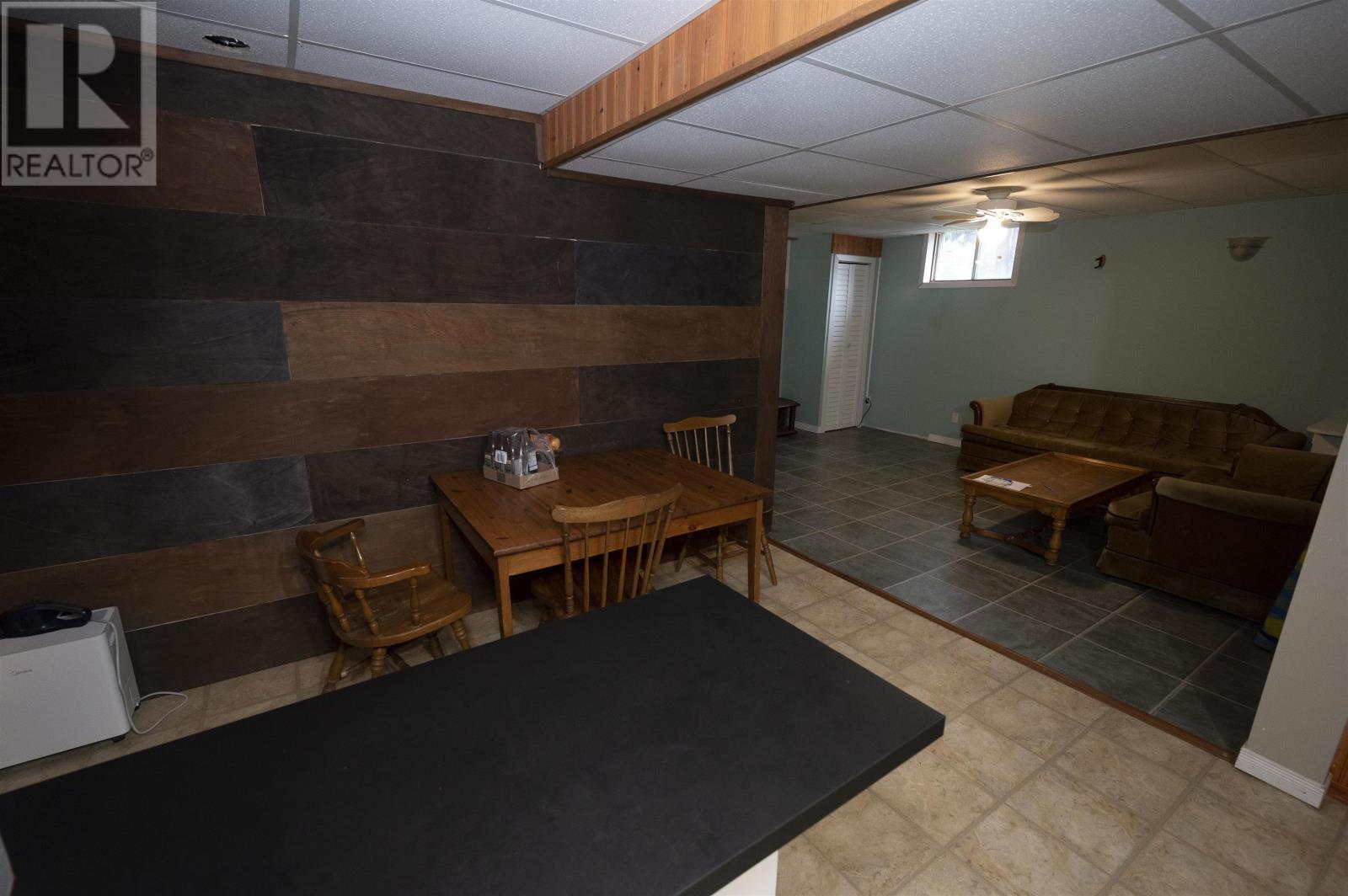 337 Otto Street - 29