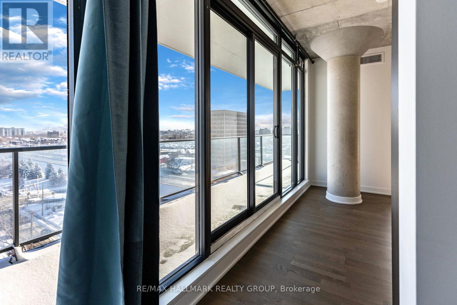 #902 203 CATHERINE STREET - Image 9