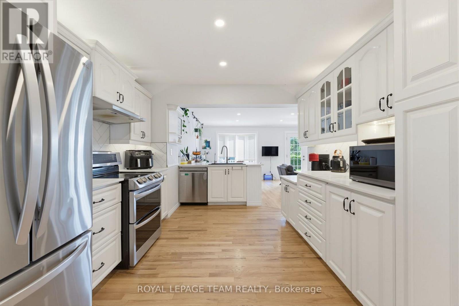 49 OWLSHEAD ROAD - Image 16