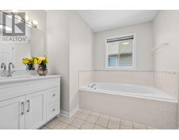 4 Tamarack Place N, Ottawa, ON K2J4R3 Photo 28
