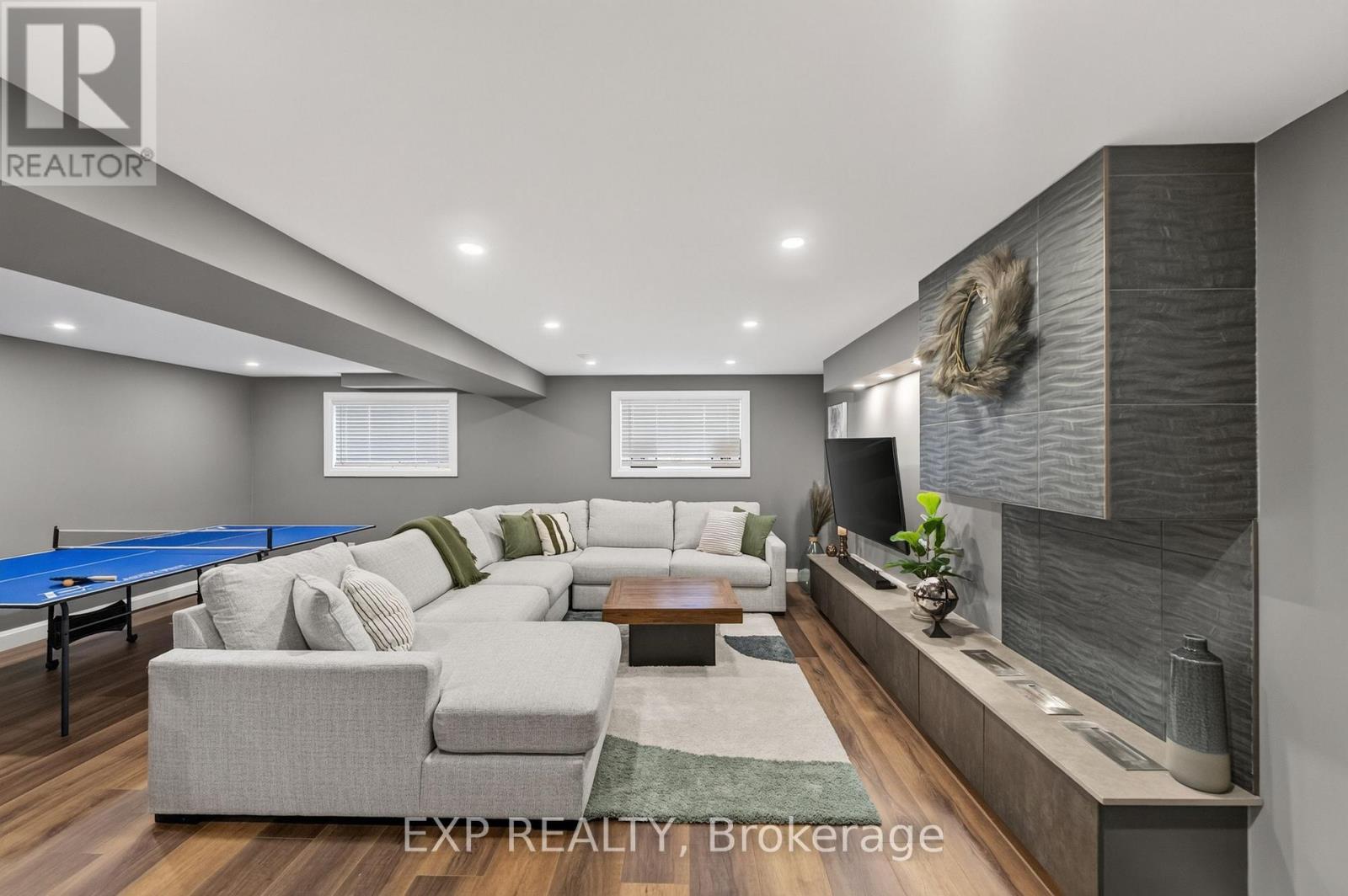 63 HARCOVE STREET - Image 35