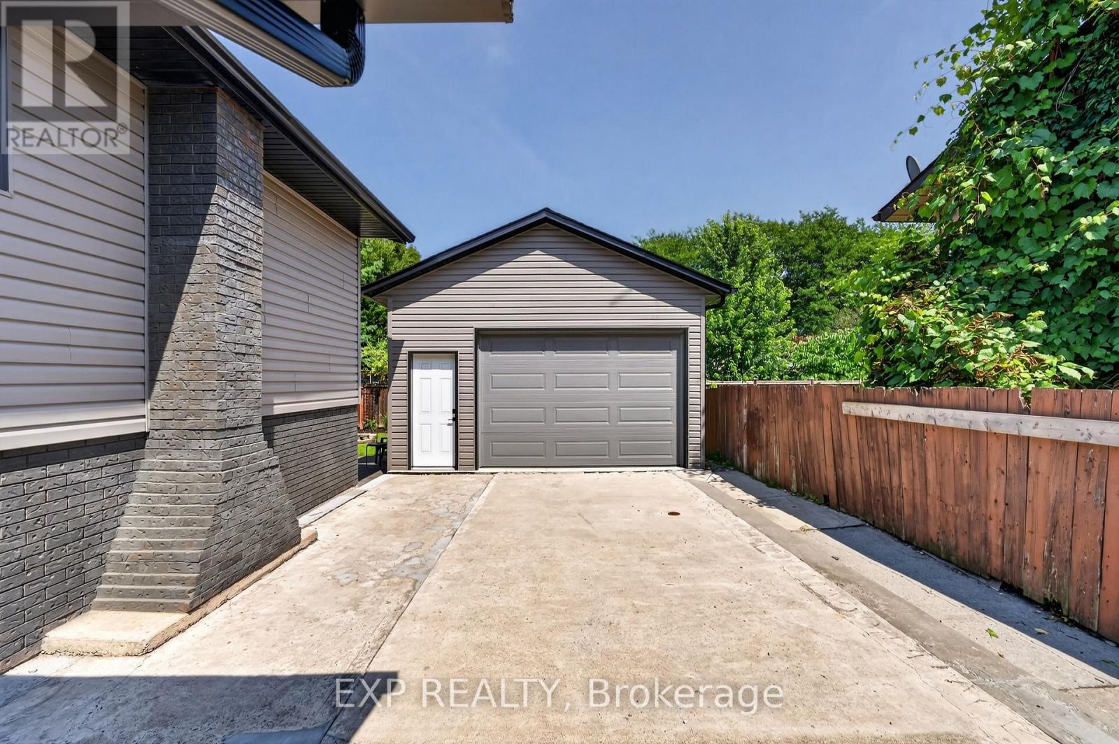 63 HARCOVE STREET - 44