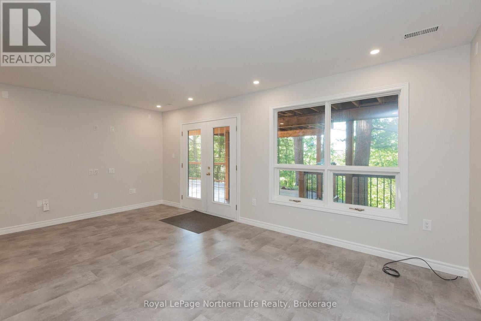 41 PEBBLE BEACH DRIVE - 30