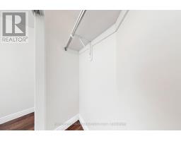 B29 - 108 Finch Avenue W, Toronto, ON M2N6W6 Photo 24