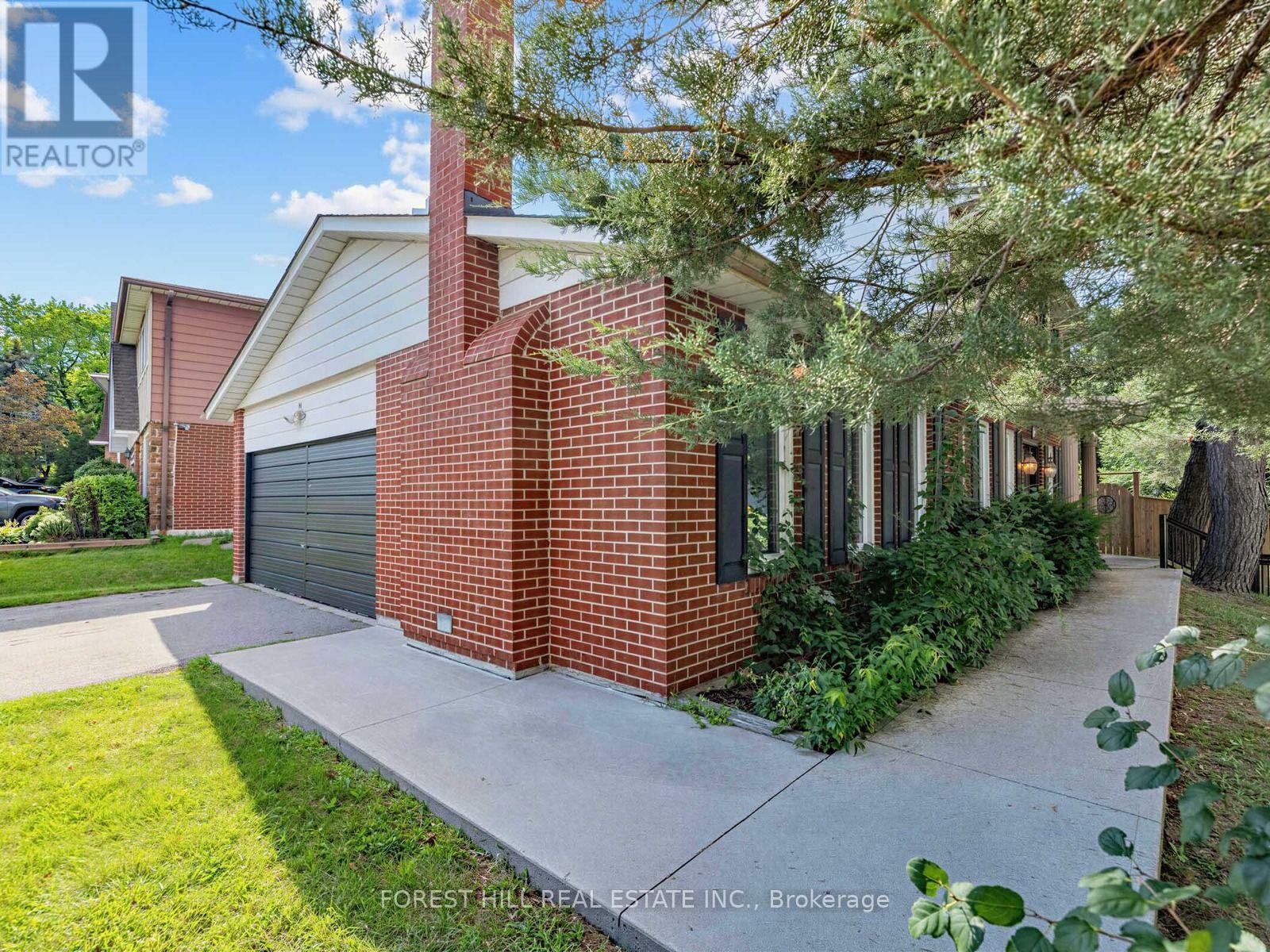 1 AMES CIRCLE - 5