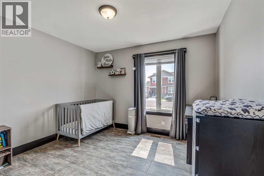 757 27 Street - 13