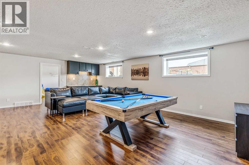 757 27 Street - 26