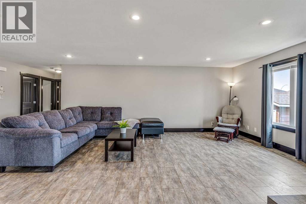 757 27 Street - 6